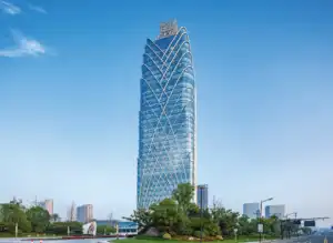 30岁玩家的健康警报：16小时久坐+垃圾饮食，触发人生最大危机