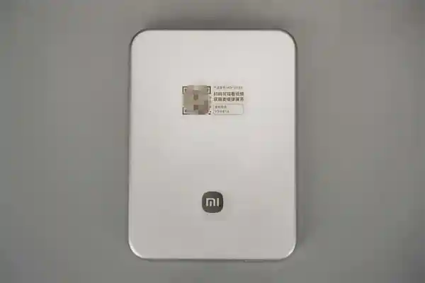 299元引爆市场!小米金沙江磁吸充电宝拆解:超薄背后的硬核黑科技