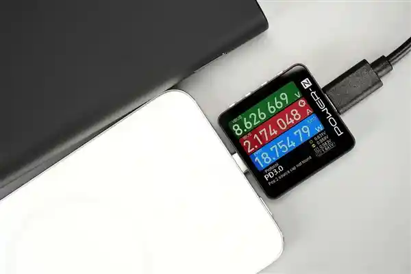 299元引爆市场!小米金沙江磁吸充电宝拆解:超薄背后的硬核黑科技