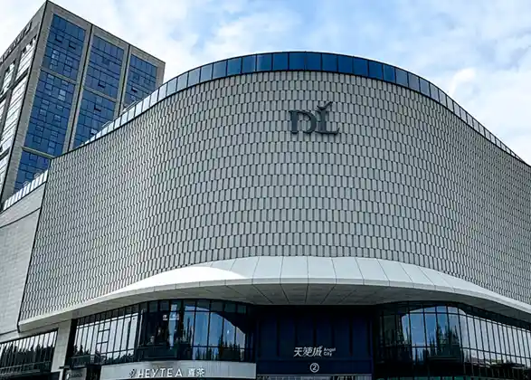 于东来曝猛料：胖东来账上竟有41亿，零贷款背后有何玄机？